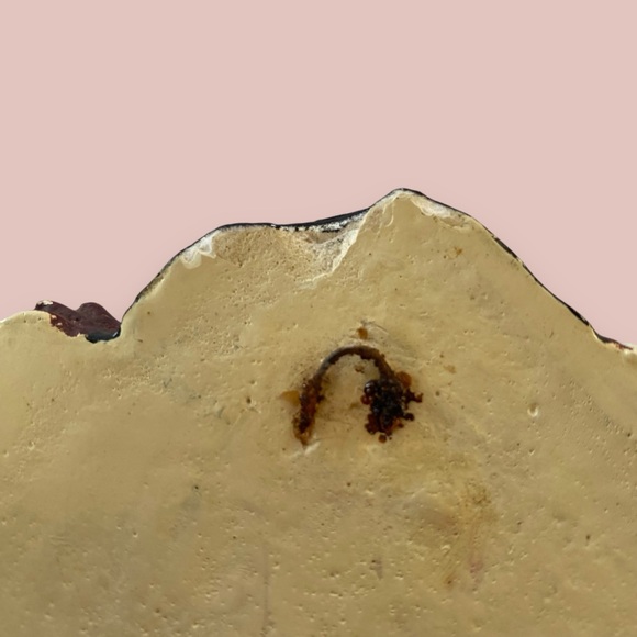 Vintage Hand Painted Male & Female Asian Chalkware Faces Wall Hangings Set of 2 - Picture 6 of 9